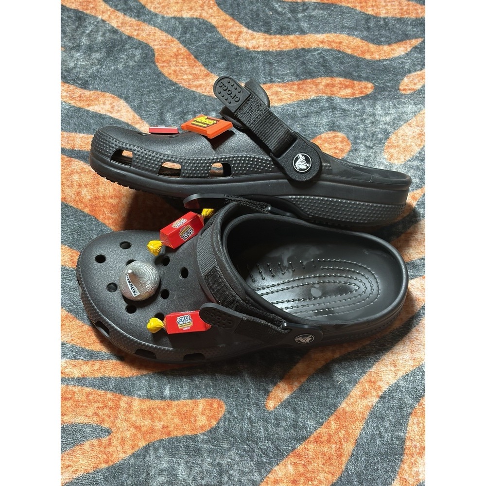 Crocs Classic Adjustable SR Clog Black Size W8 With (6) Charms - Picture 4 of 9